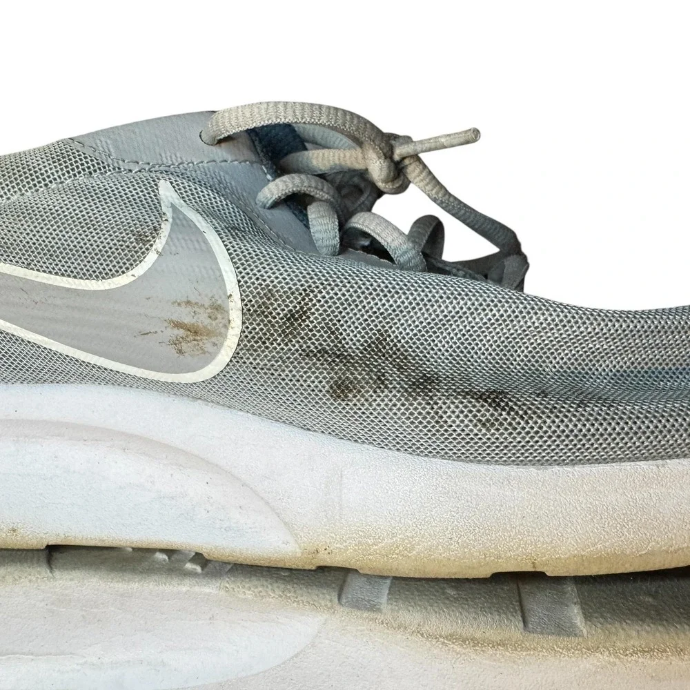 Nike‎ Running Shoes Mens Size 11.5 Gray Mesh Athletic Casual Comfort 876899-003